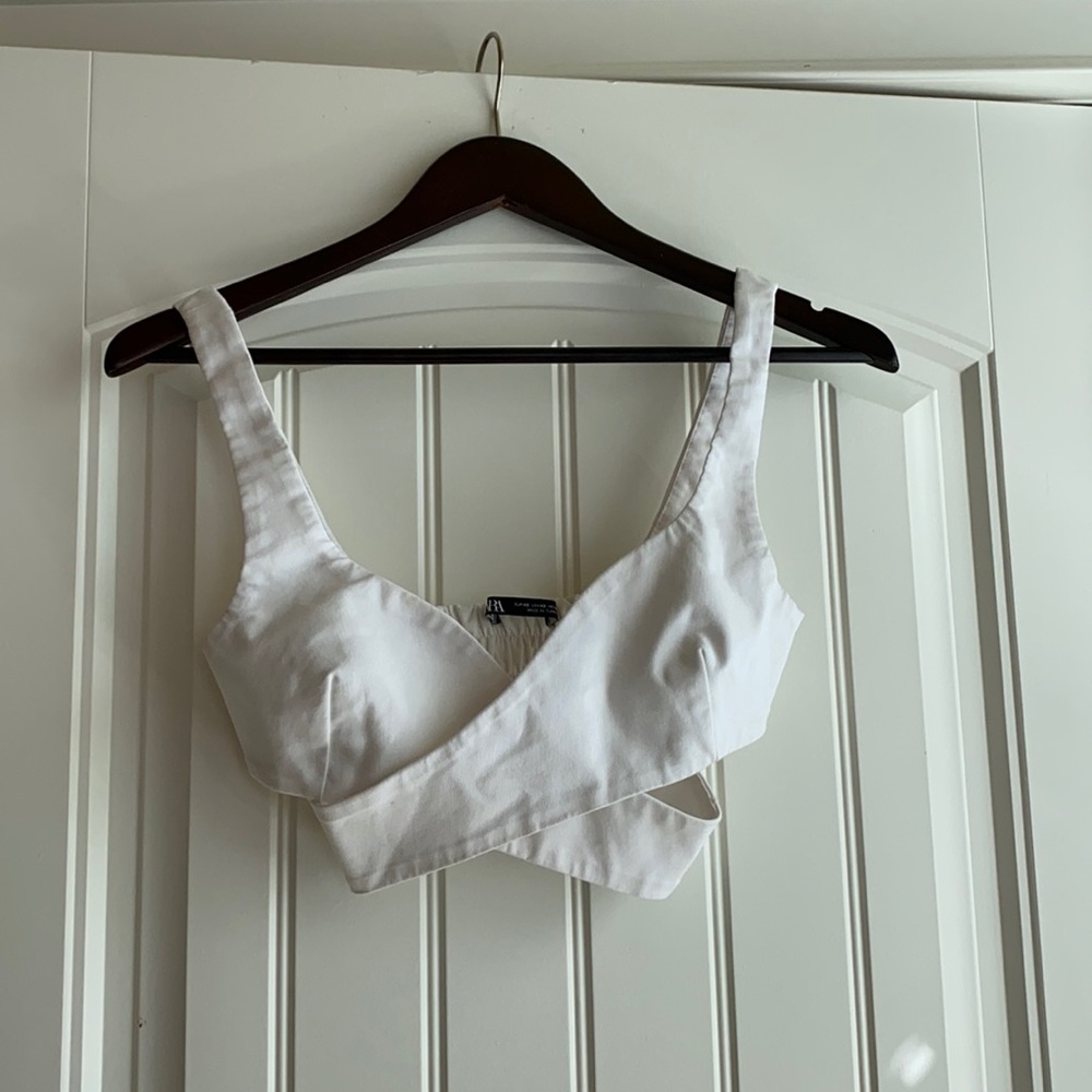White linen crop top